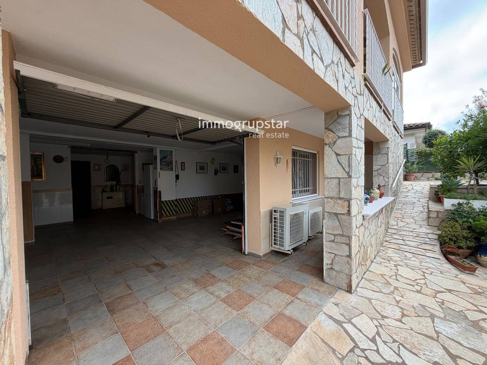 4 bedroom Villa for sale in Calonge i Sant Antoni with pool garage - € 648,000 (Ref: 10136616)