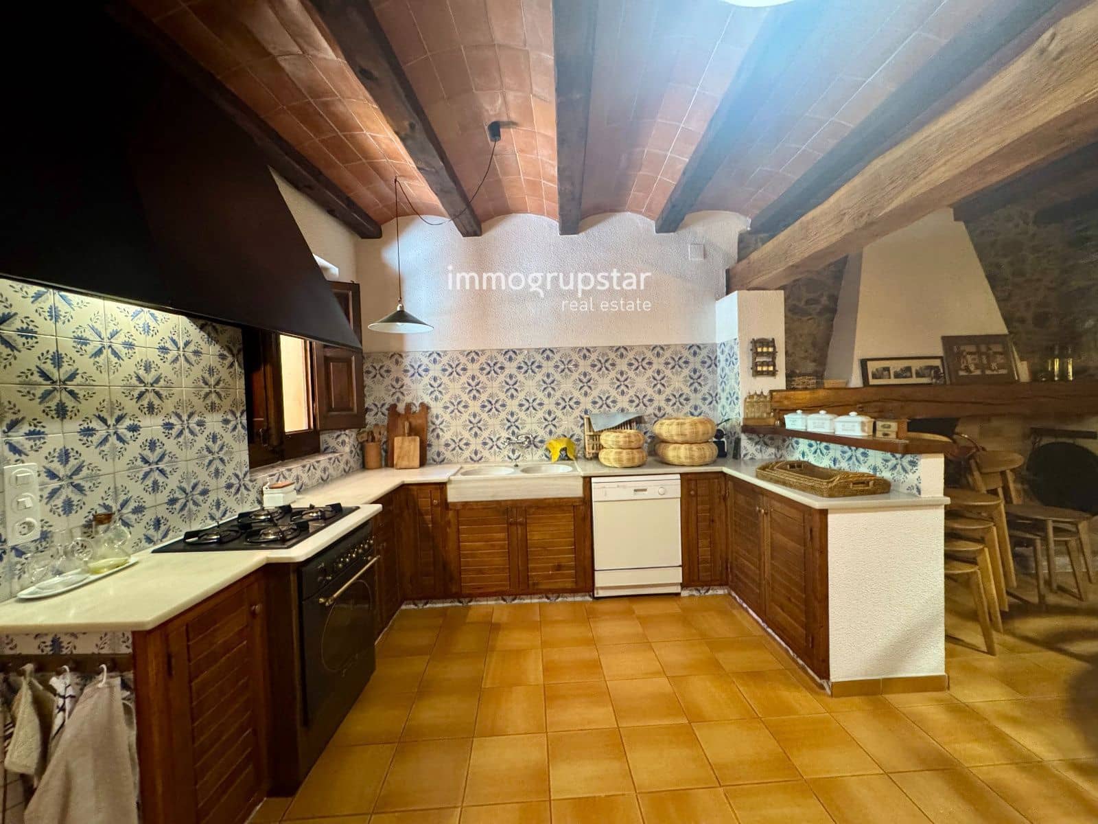 7 soverom Villa til salgs i Calonge i Sant Antoni med garasje - € 875 000 (Ref: 10139857)