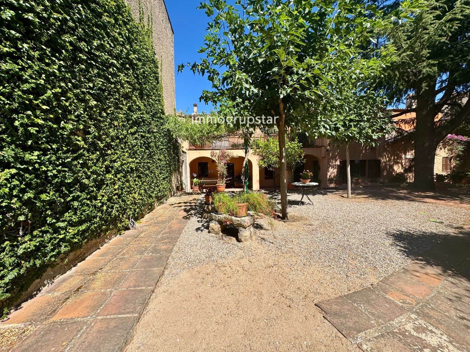 7 soverom Villa til salgs i Calonge i Sant Antoni med garasje - € 875 000 (Ref: 10139857)