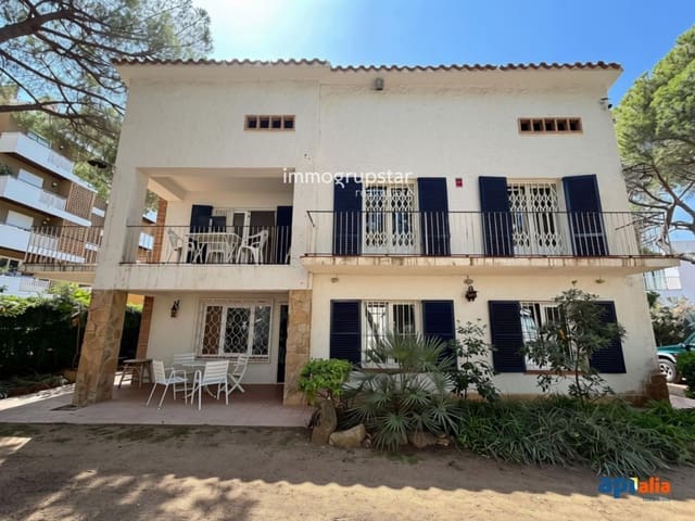 5 camera da letto Villa in vendita in Platja d'Aro, Castell-Platja d'Aro con garage - 950.000 € (Rif: 10140121)