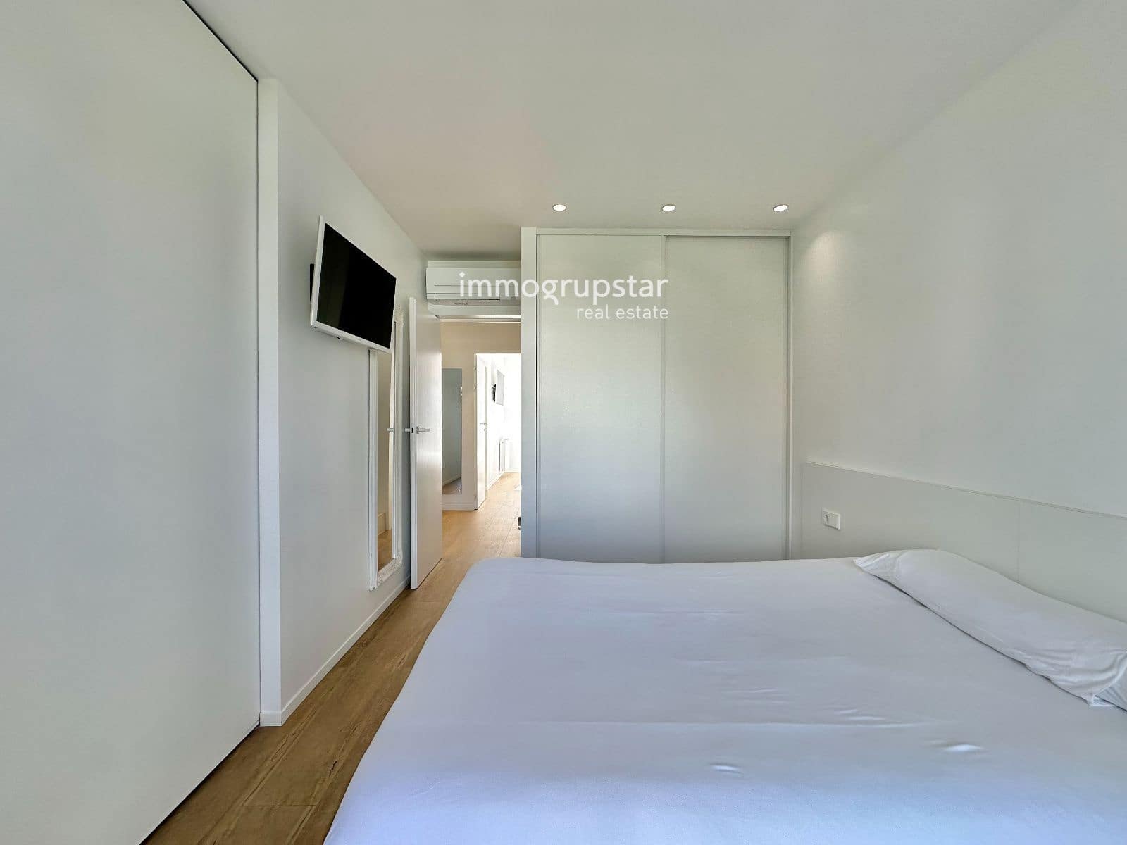 4 sypialnia Dom na sprzedaż w Sant Antoni de Calonge z basenem garażem - 1 100 000 € (Ref: 10160558)