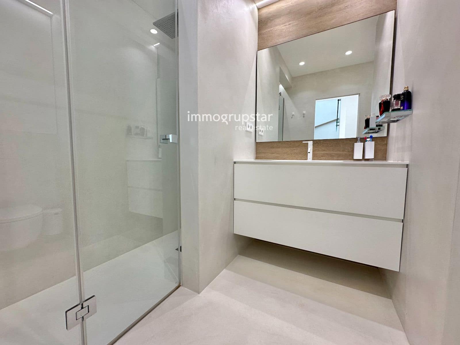 4 sypialnia Dom na sprzedaż w Sant Antoni de Calonge z basenem garażem - 1 100 000 € (Ref: 10160558)