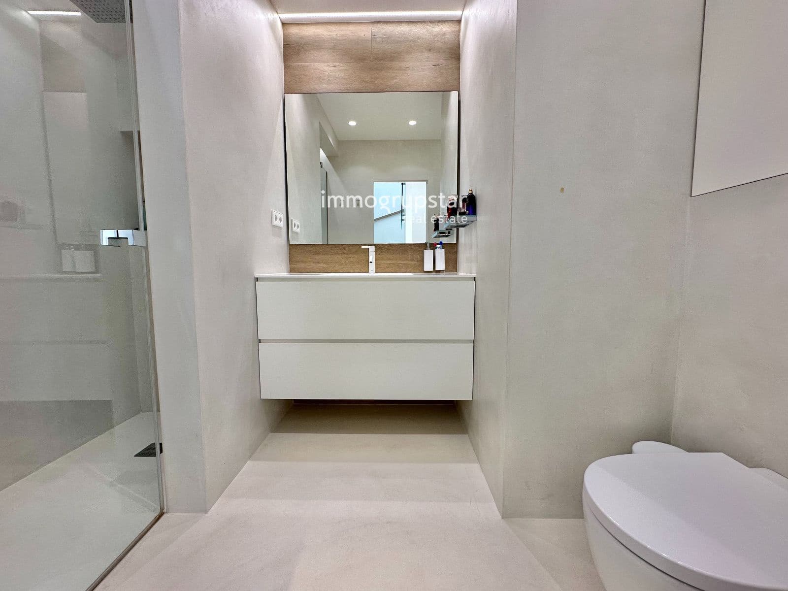 4 sypialnia Dom na sprzedaż w Sant Antoni de Calonge z basenem garażem - 1 100 000 € (Ref: 10160558)