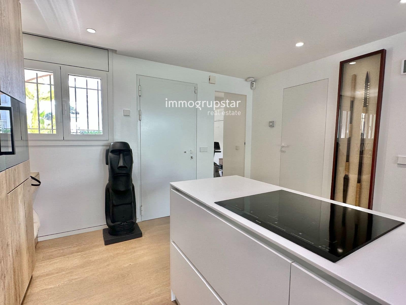 4 sypialnia Dom na sprzedaż w Sant Antoni de Calonge z basenem garażem - 1 100 000 € (Ref: 10160558)