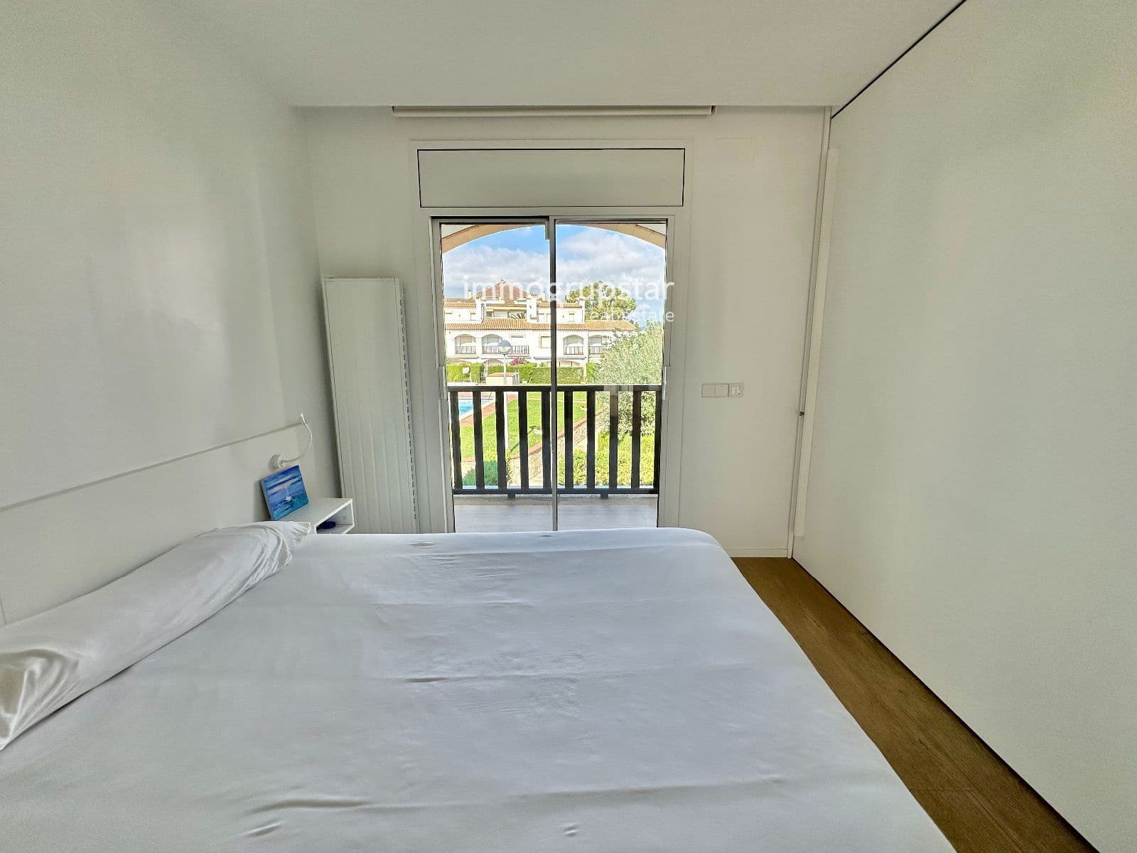 4 sypialnia Dom na sprzedaż w Sant Antoni de Calonge z basenem garażem - 1 100 000 € (Ref: 10160558)