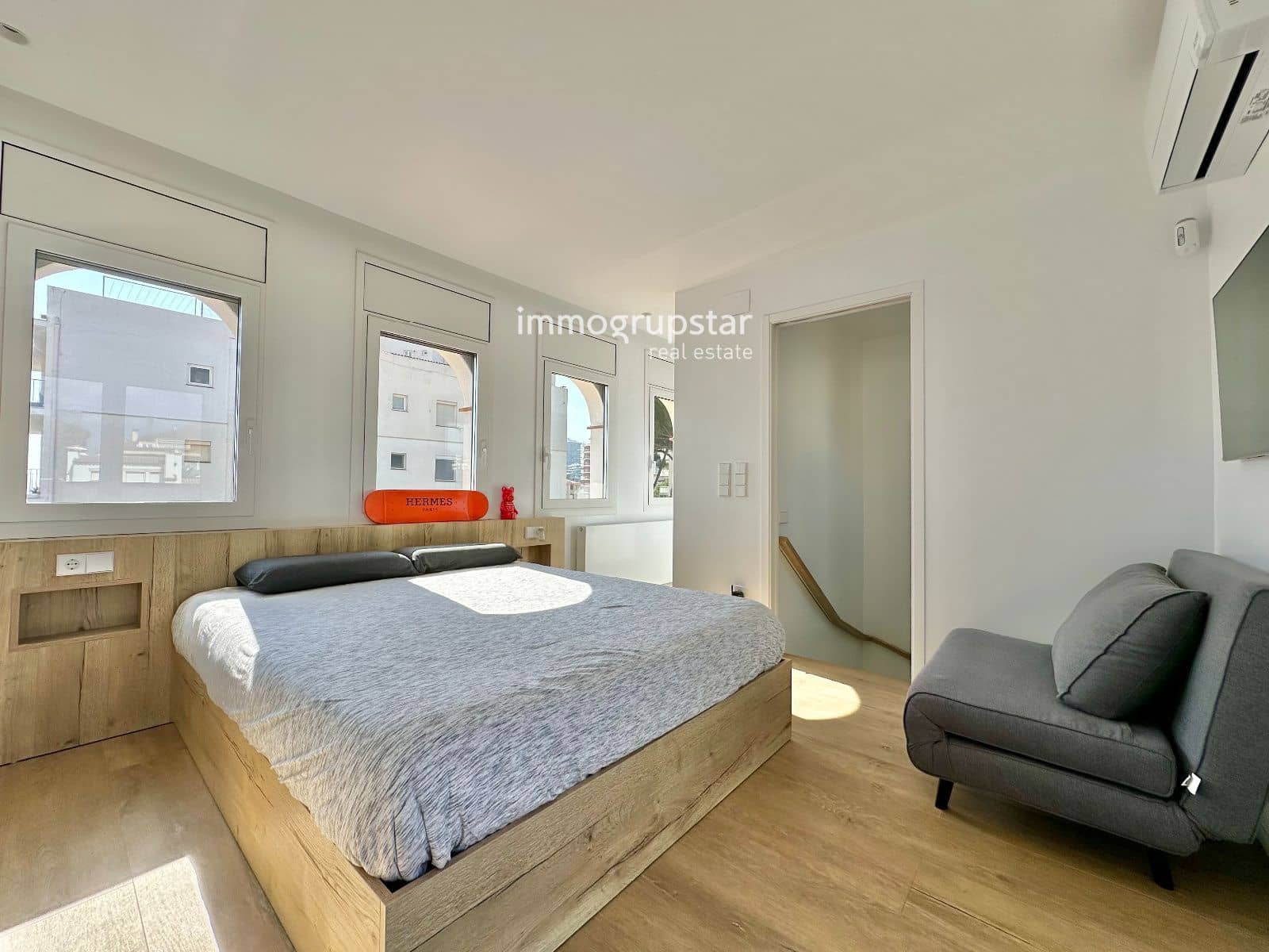 4 sypialnia Dom na sprzedaż w Sant Antoni de Calonge z basenem garażem - 1 100 000 € (Ref: 10160558)