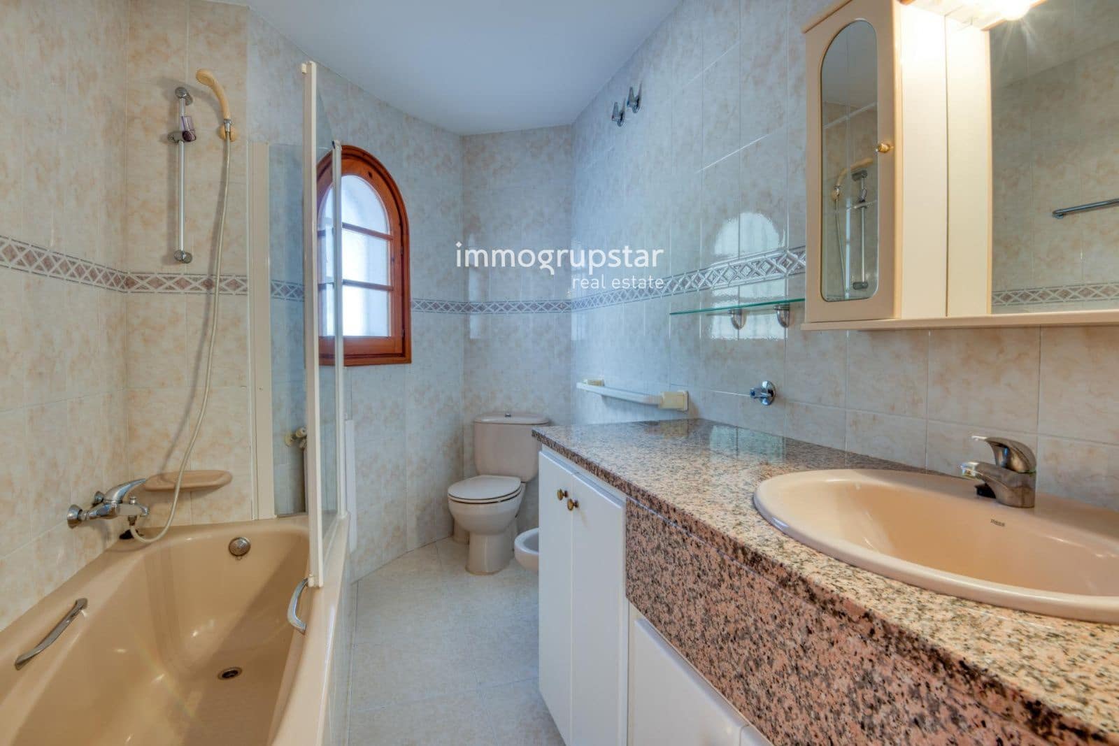 5 bedroom Villa for sale in Calonge i Sant Antoni with pool garage - € 970,000 (Ref: 10161860)