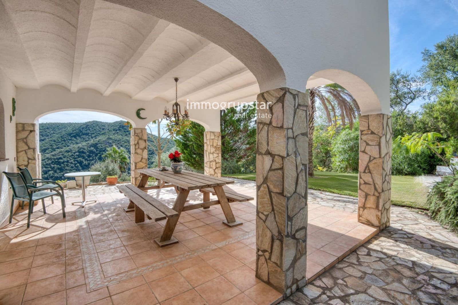 5 bedroom Villa for sale in Calonge i Sant Antoni with pool garage - € 970,000 (Ref: 10161860)