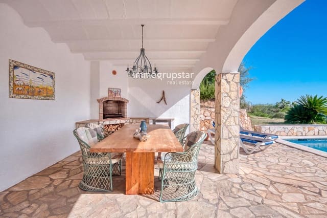 5 sypialnia Willa na sprzedaż w Calonge i Sant Antoni z basenem garażem - 970 000 € (Ref: 10161860)