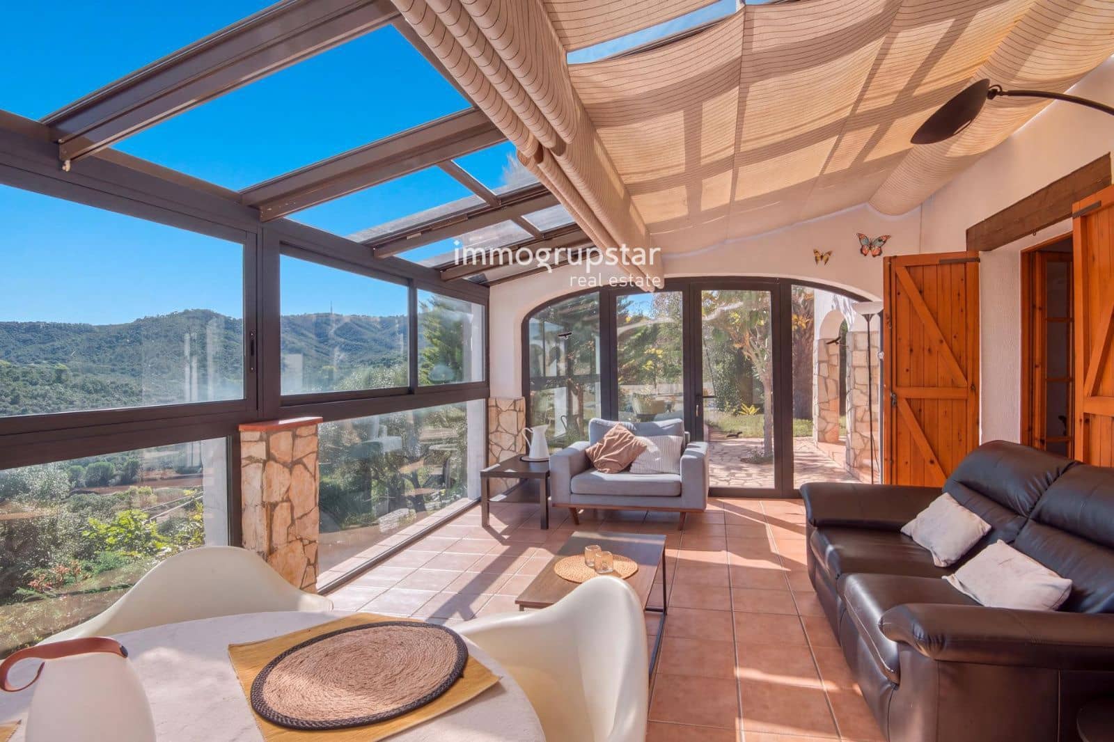 5 bedroom Villa for sale in Calonge i Sant Antoni with pool garage - € 970,000 (Ref: 10161860)
