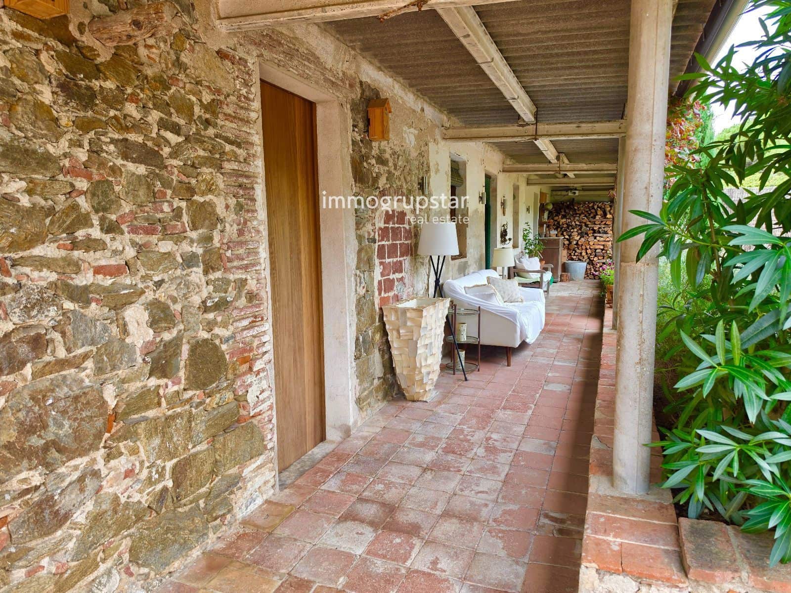4 soveværelse Villa til salg i Calonge i Sant Antoni med swimmingpool garage - € 1.180.000 (Ref: 10161861)