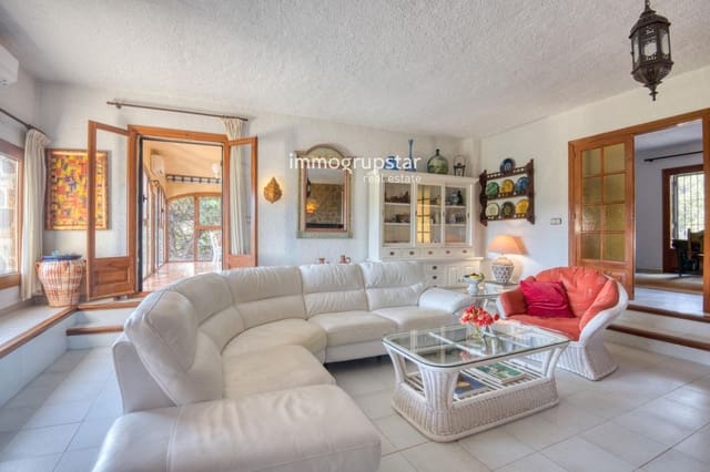 5 chambre Villa/Maison à vendre à Calonge i Sant Antoni avec piscine garage - 695 000 € (Ref: 10163288)