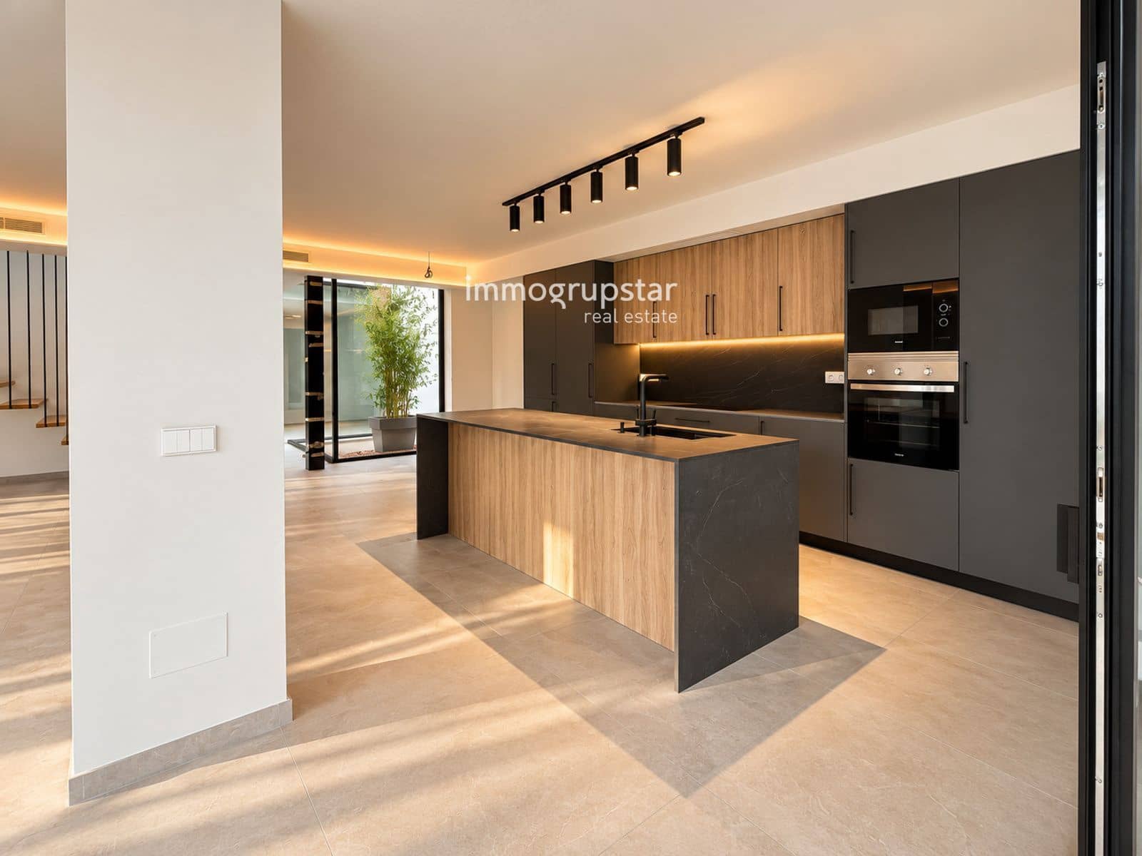 4 soveværelse Villa til salg i Calonge i Sant Antoni med swimmingpool garage - € 830.000 (Ref: 10172815)