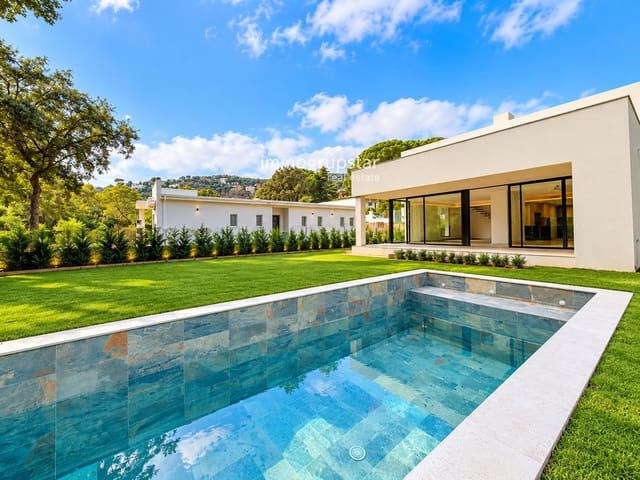4 soveværelse Villa til salg i Calonge i Sant Antoni med swimmingpool garage - € 830.000 (Ref: 10172815)