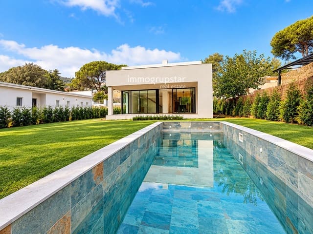 4 soveværelse Villa til salg i Calonge i Sant Antoni med swimmingpool garage - € 830.000 (Ref: 10172815)
