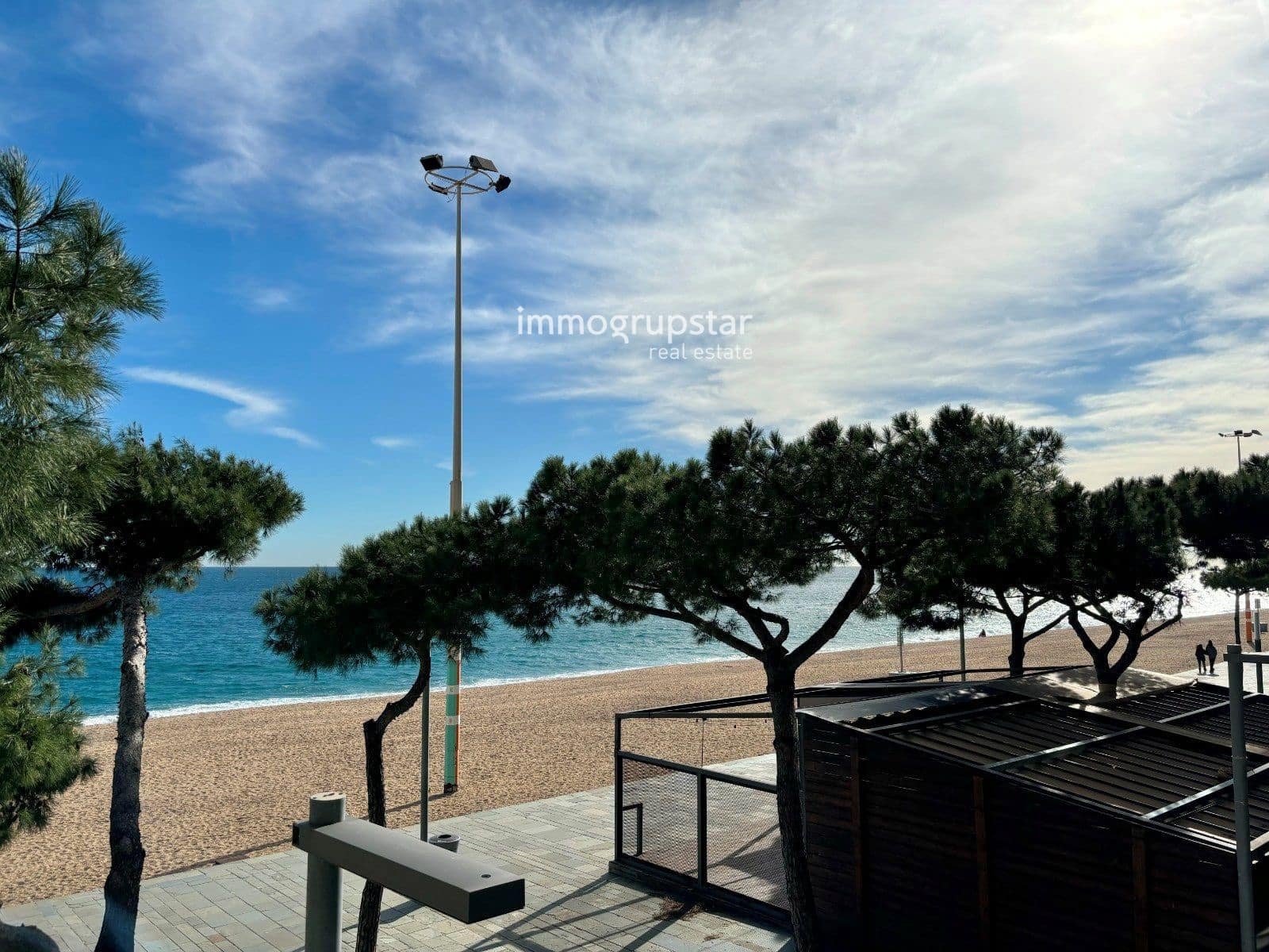 2 soveværelse Lejlighed til salg i Platja d'Aro - € 345.000 (Ref: 9041300)