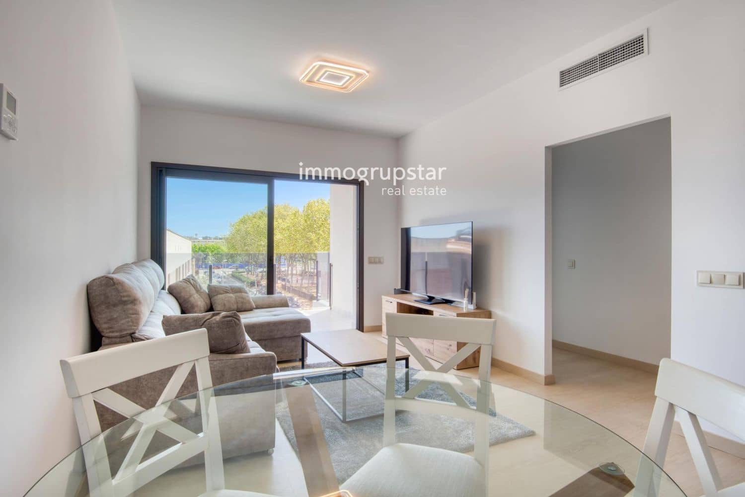 2 soverom Penthouse til salgs i Castell-Platja d'Aro med svømmebasseng garasje - € 350 000 (Ref: 9041302)