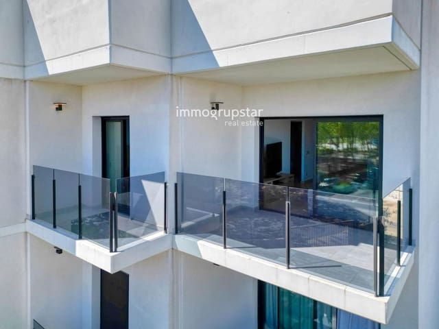 2 slaapkamer Penthouse te koop in Platja d'Aro, Castell-Platja d'Aro met zwembad garage - € 350.000 (Ref: 9041302)