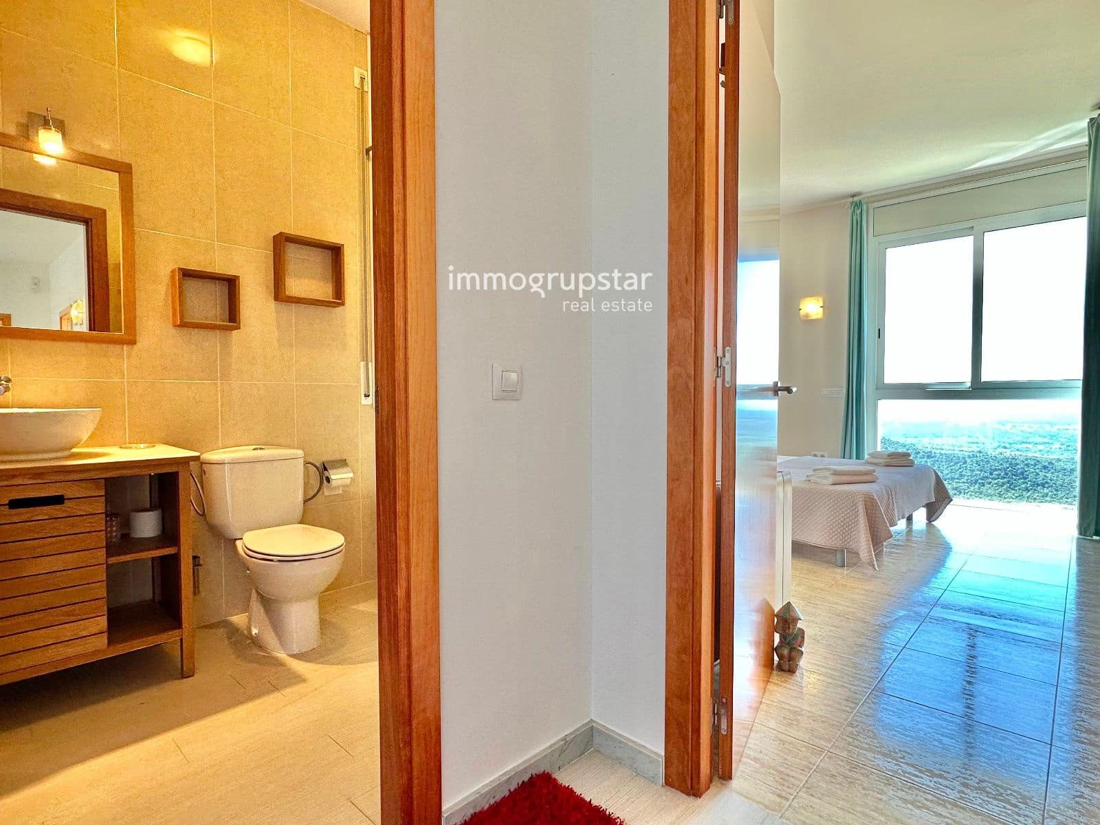 4 soverom Villa til salgs i Roca de Malvet med svømmebasseng garasje - € 885 000 (Ref: 9041305)