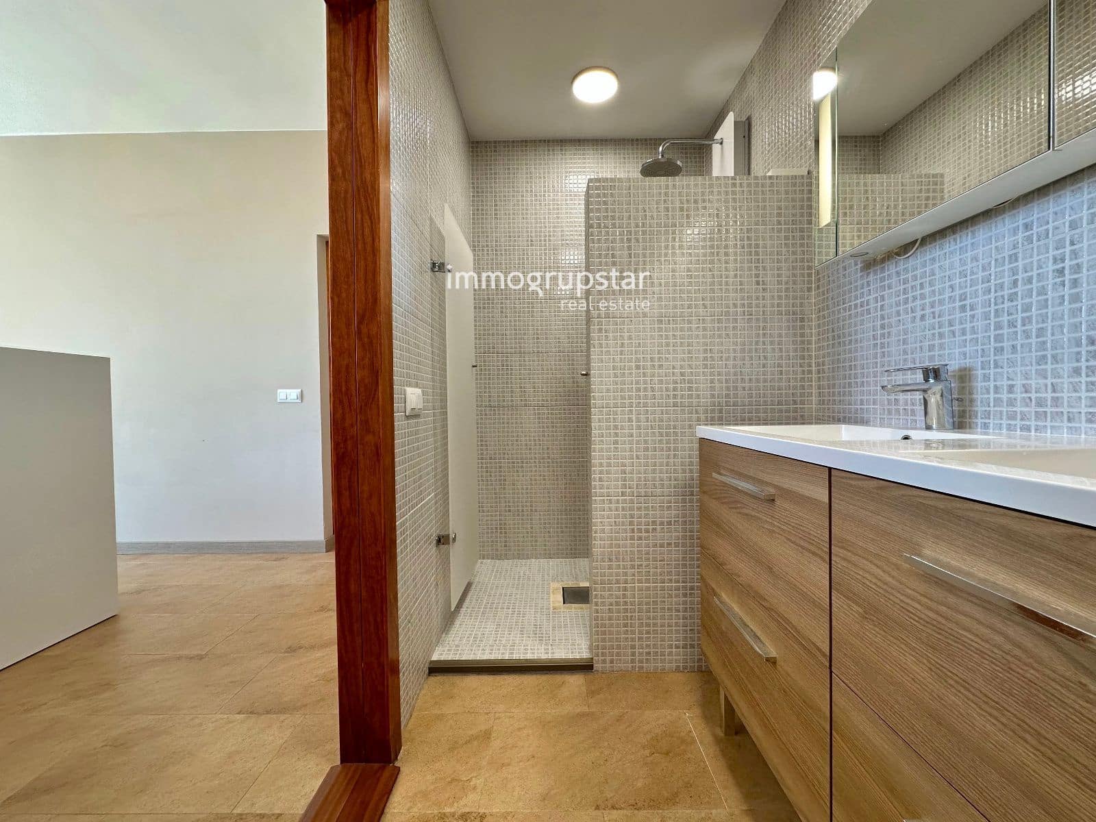 4 soverom Villa til salgs i Roca de Malvet med svømmebasseng garasje - € 885 000 (Ref: 9041305)