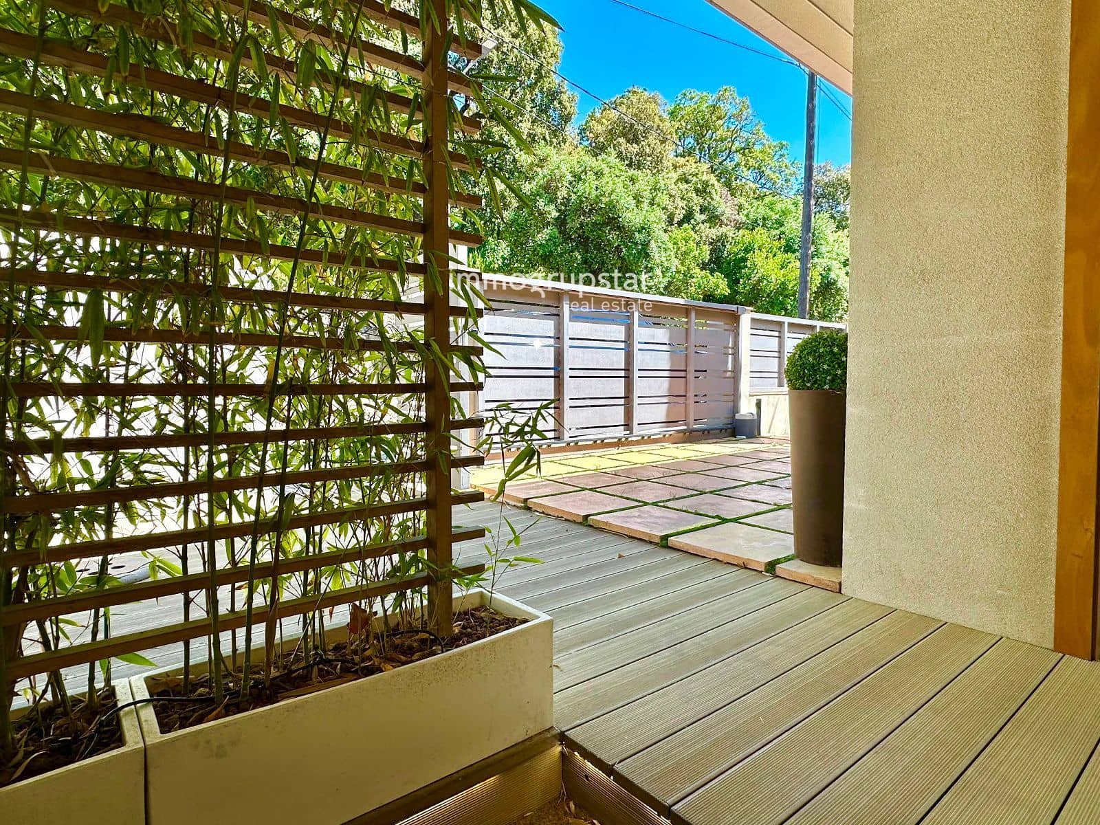 4 soverom Villa til salgs i Roca de Malvet med svømmebasseng garasje - € 885 000 (Ref: 9041305)