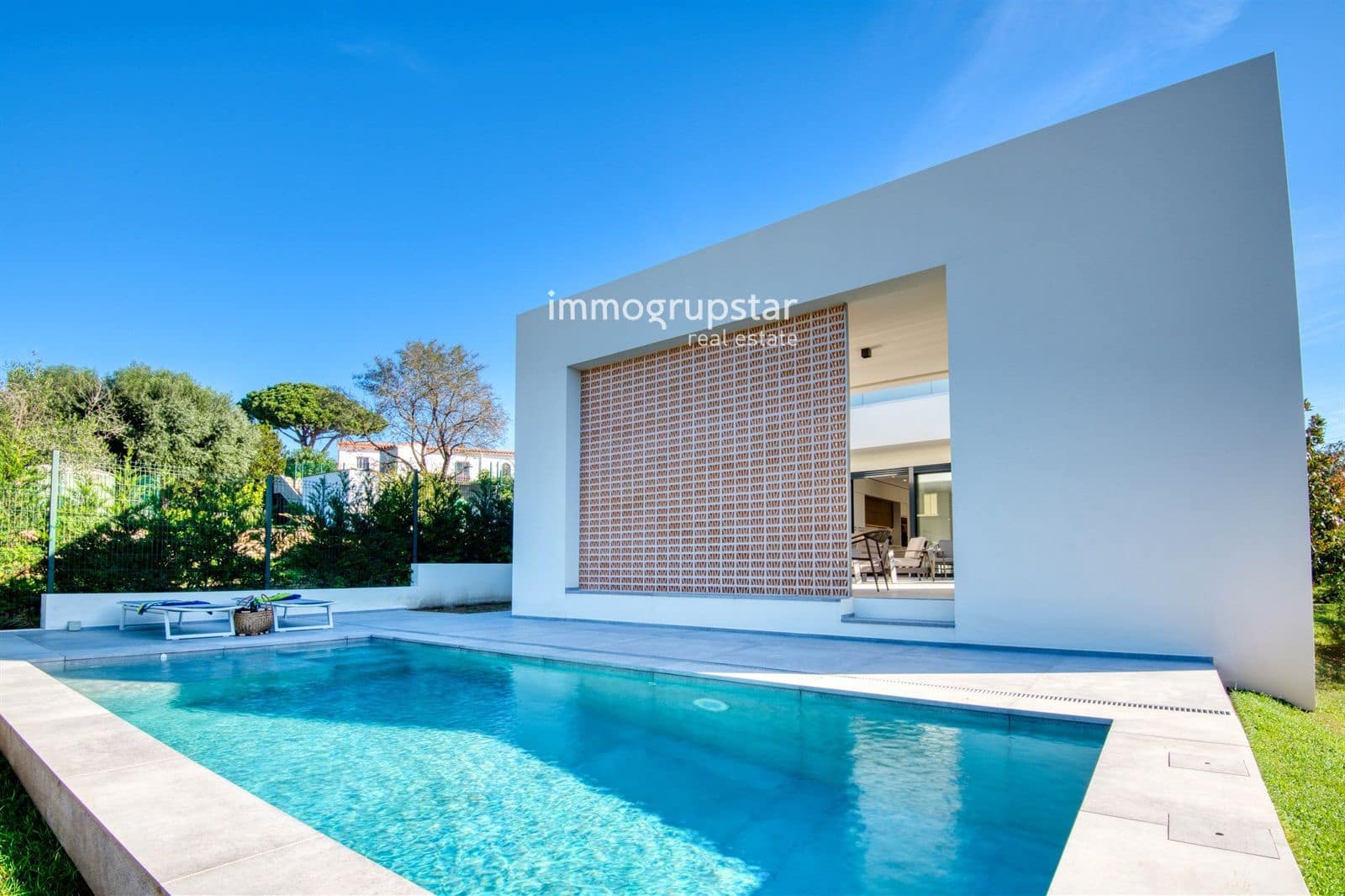 5 soveværelse Villa til salg i Platja d'Aro med swimmingpool garage - € 2.650.000 (Ref: 9041307)