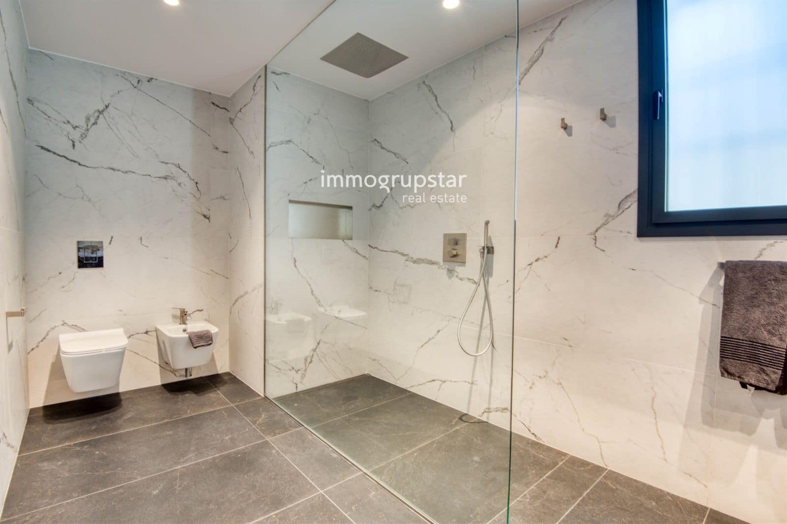 5 soveværelse Villa til salg i Platja d'Aro med swimmingpool garage - € 2.650.000 (Ref: 9041307)