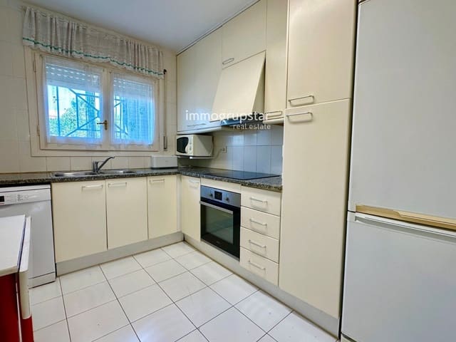 4 chambre Villa/Maison à vendre à Platja d'Aro, Castell-Platja d'Aro avec piscine garage - 560 000 € (Ref: 9041308)