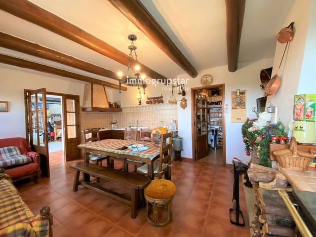 4 soveværelse Villa til salg i Castell d'Aro, Castell-Platja d'Aro med garage - € 590.000 (Ref: 9041402)