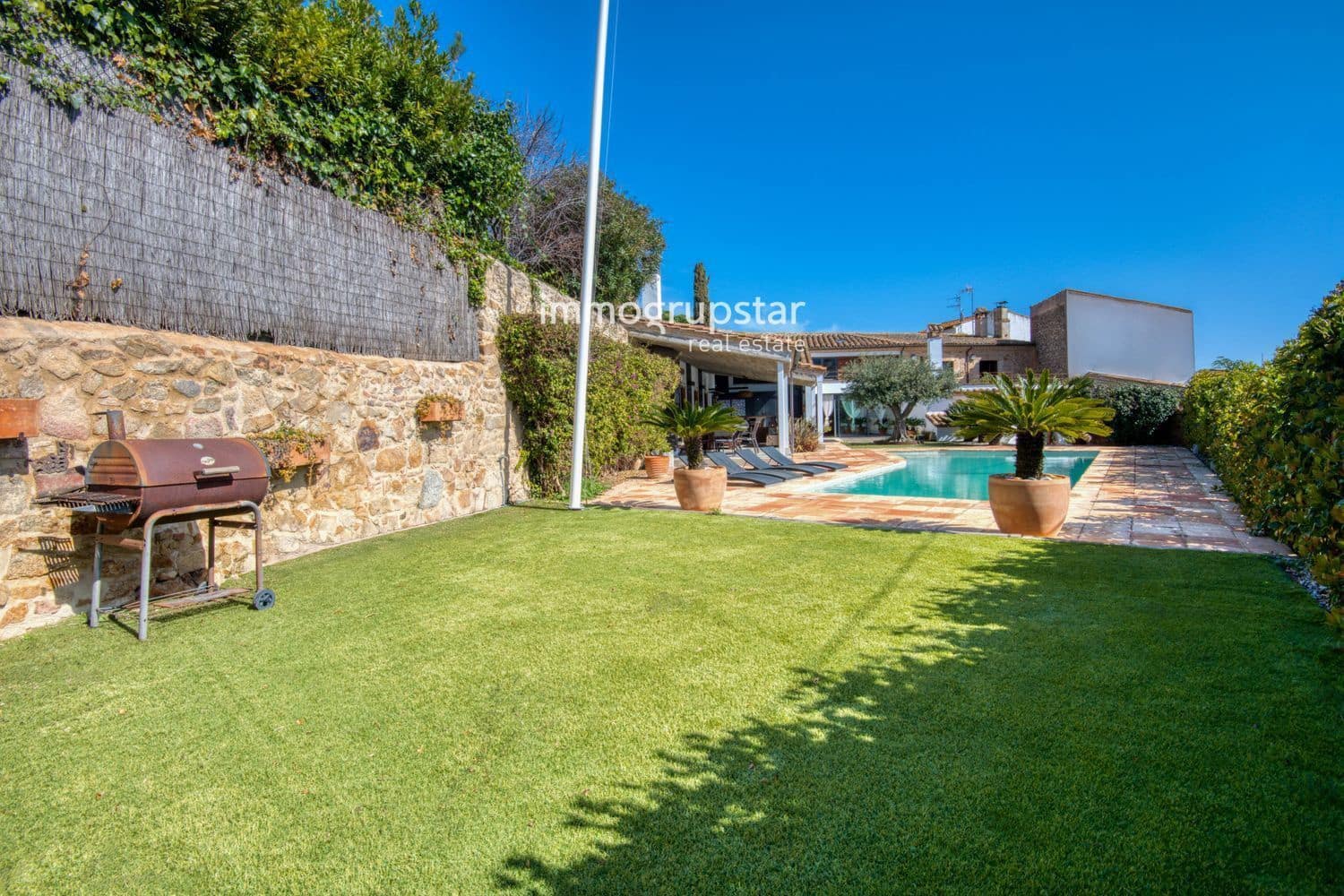 5 soveværelse Villa til salg i Castell-Platja d'Aro med swimmingpool garage - € 1.790.000 (Ref: 9041403)