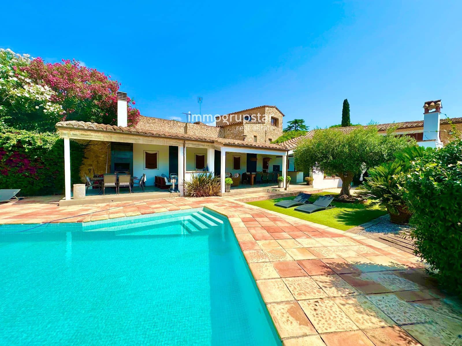 5 soveværelse Villa til salg i Castell-Platja d'Aro med swimmingpool garage - € 1.790.000 (Ref: 9041403)