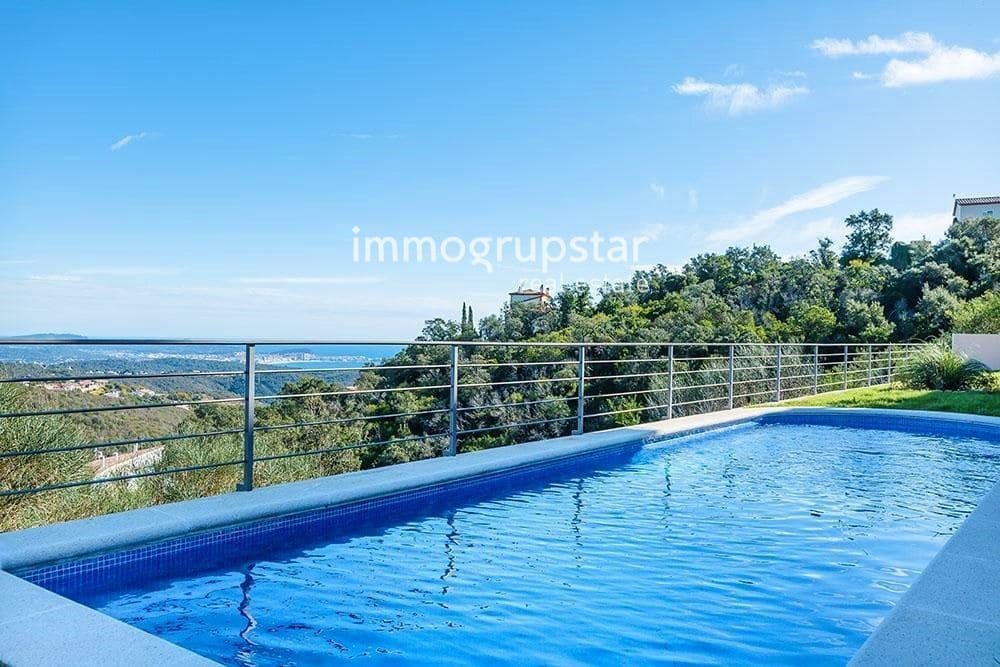 3 soveværelse Villa til salg i Platja d'Aro med swimmingpool garage - € 996.000 (Ref: 9041407)