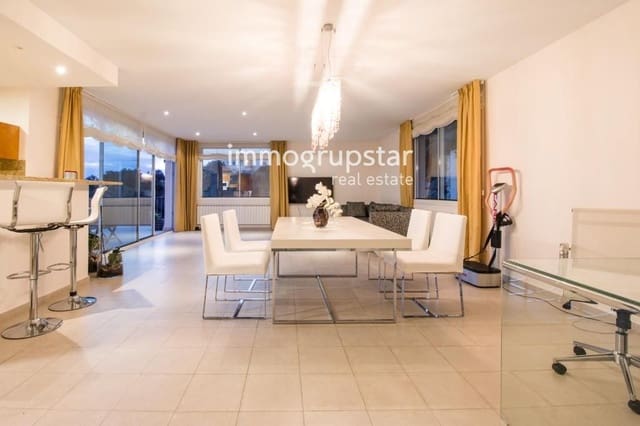 3 bedroom Villa for sale in Platja d'Aro, Castell-Platja d'Aro with pool garage - € 996,000 (Ref: 9041407)