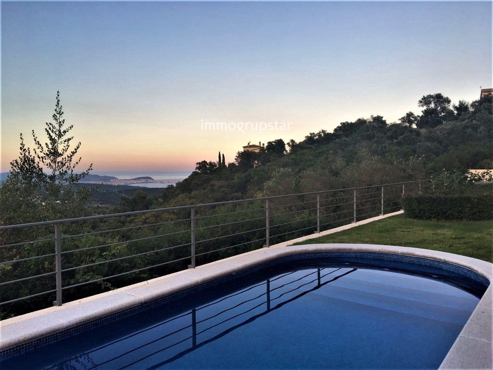 3 soveværelse Villa til salg i Platja d'Aro med swimmingpool garage - € 996.000 (Ref: 9041407)