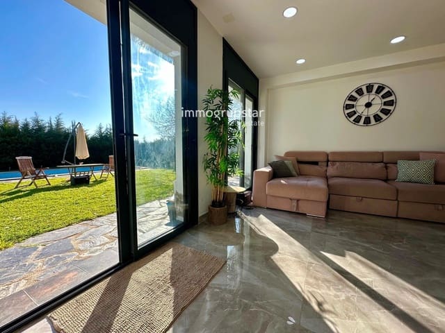 7 sovrum Villa till salu i Calonge i Sant Antoni med pool - 569 000 € (Ref: 9041655)