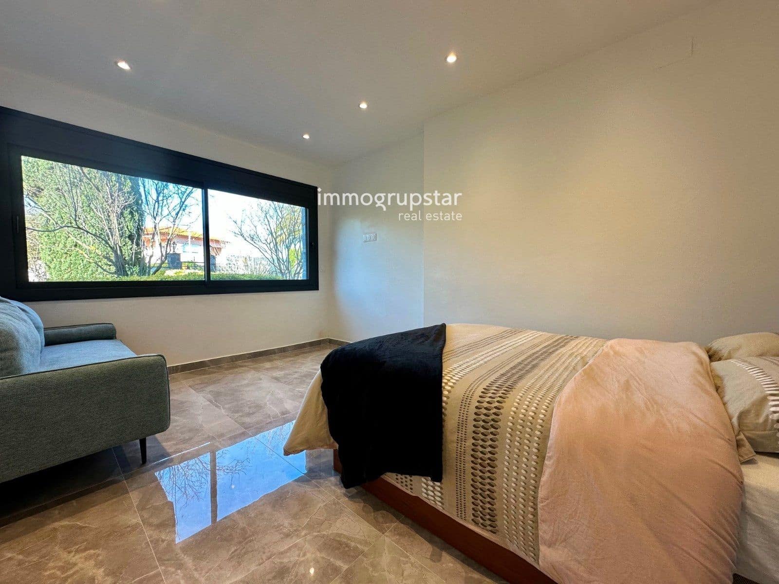 7 bedroom Villa for sale in Calonge i Sant Antoni with pool - € 569,000 (Ref: 9041655)