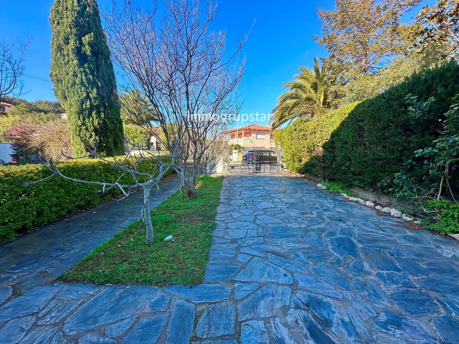 7 bedroom Villa for sale in Calonge i Sant Antoni with pool - € 569,000 (Ref: 9041655)