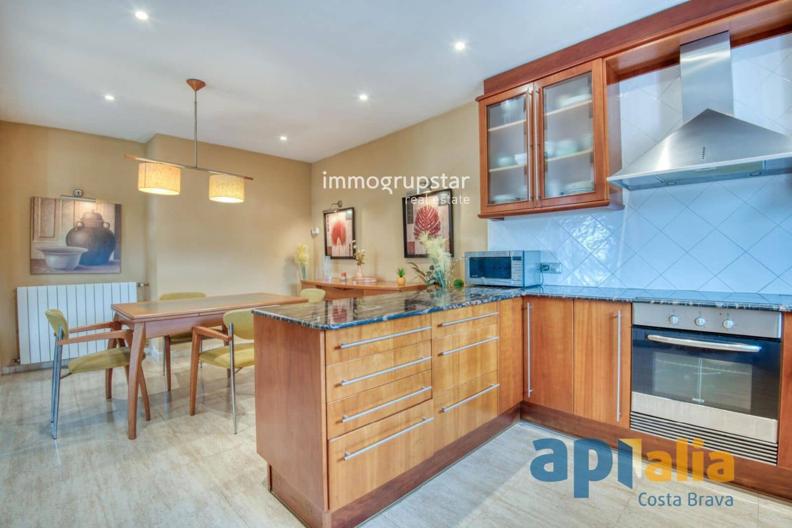 3 sovrum Villa till salu i Santa Cristina d'Aro med garage - 450 000 € (Ref: 9046433)