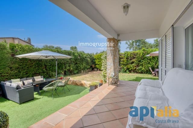 3 sovrum Villa till salu i Santa Cristina d'Aro med garage - 450 000 € (Ref: 9046433)