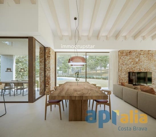 4 makuuhuone Huvila myytävänä paikassa Calonge i Sant Antoni mukana uima-altaan 
autotalli - 1 380 000 € (Ref: 9046434)