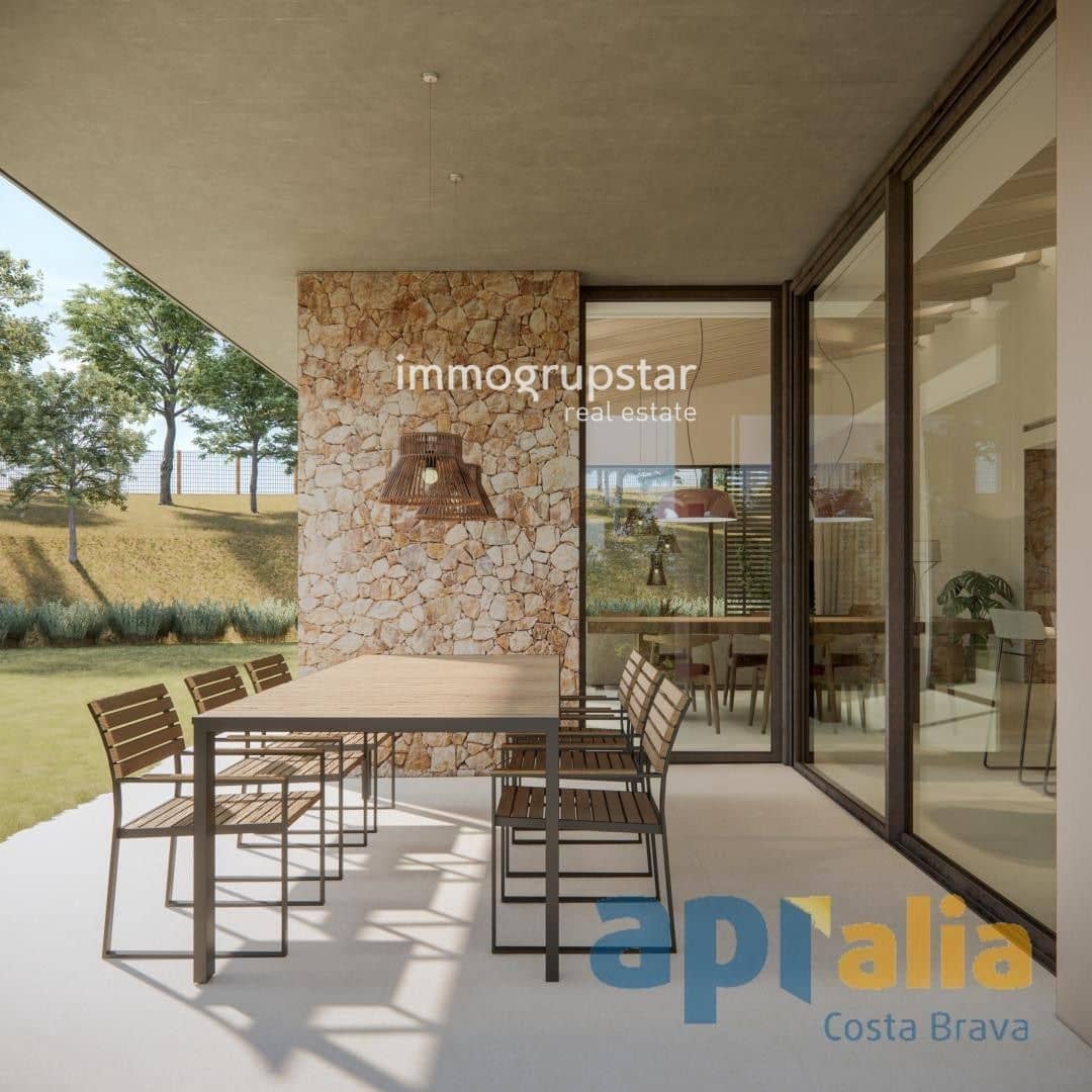 4 makuuhuone Huvila myytävänä paikassa Calonge i Sant Antoni mukana uima-altaan 
autotalli - 1 380 000 € (Ref: 9046434)