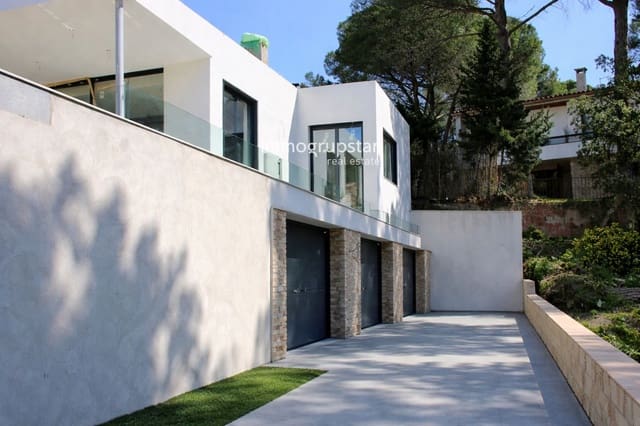 3 soverom Villa til salgs i Calonge i Sant Antoni med svømmebasseng garasje - € 950 000 (Ref: 9050496)