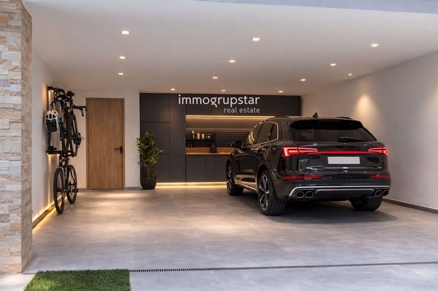 3 soverom Villa til salgs i Calonge i Sant Antoni med svømmebasseng garasje - € 950 000 (Ref: 9050496)