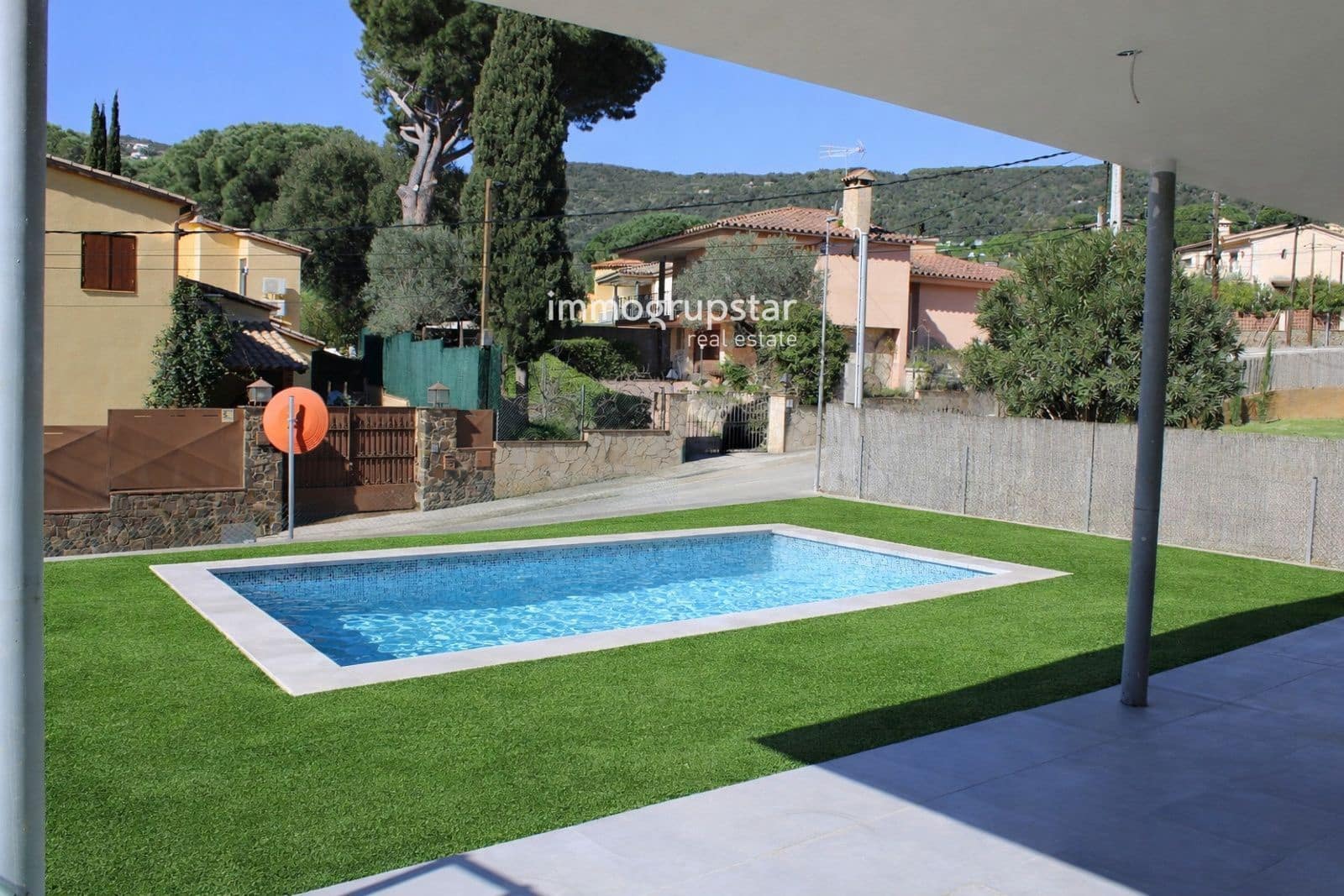 Chalet de 3 habitaciones en Calonge i Sant Antoni en venta con piscina garaje - 950.000 € (Ref: 9050496)