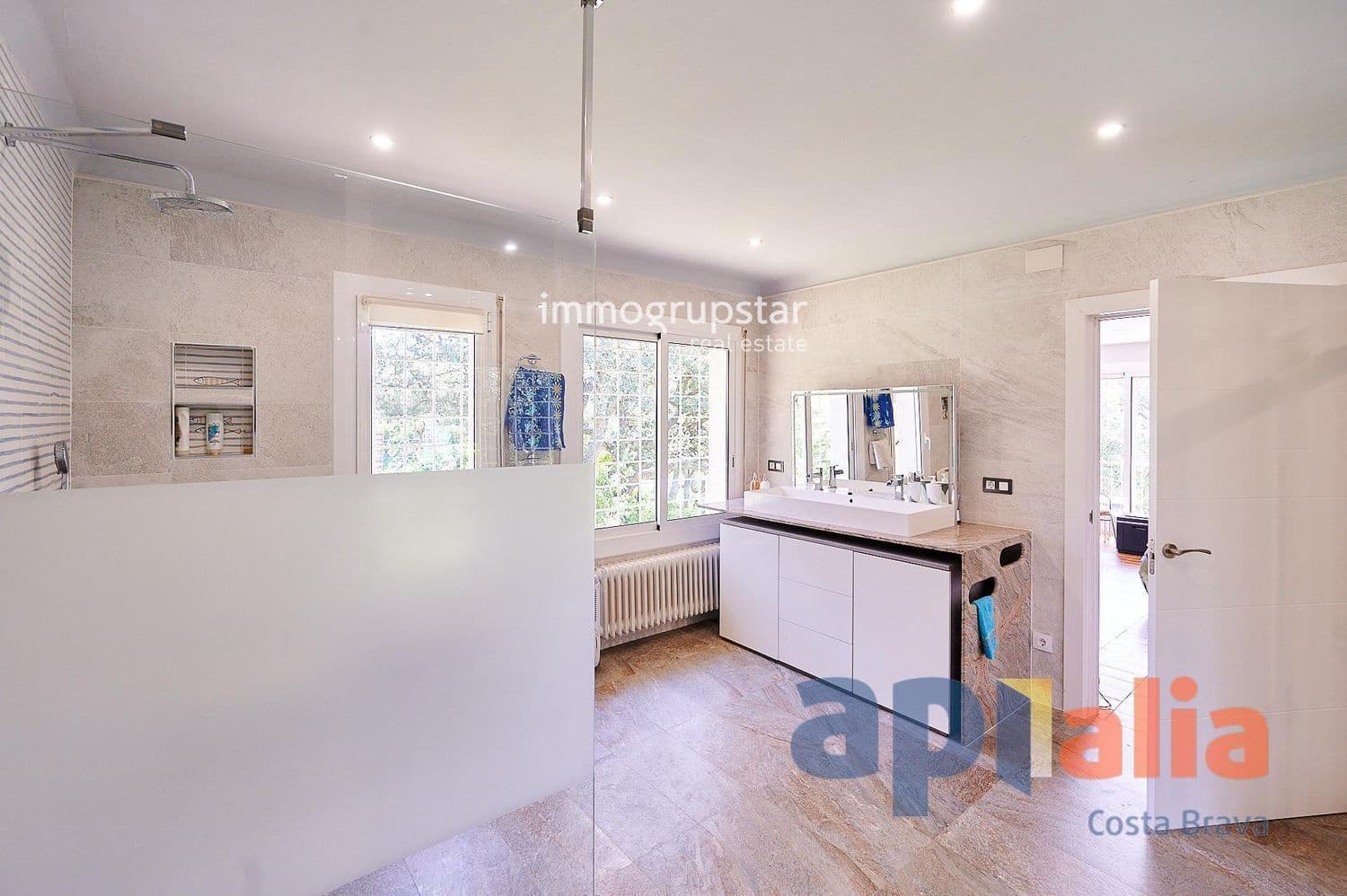 3 soverom Villa til salgs i Santa Cristina d'Aro med svømmebasseng garasje - € 559 000 (Ref: 9051709)