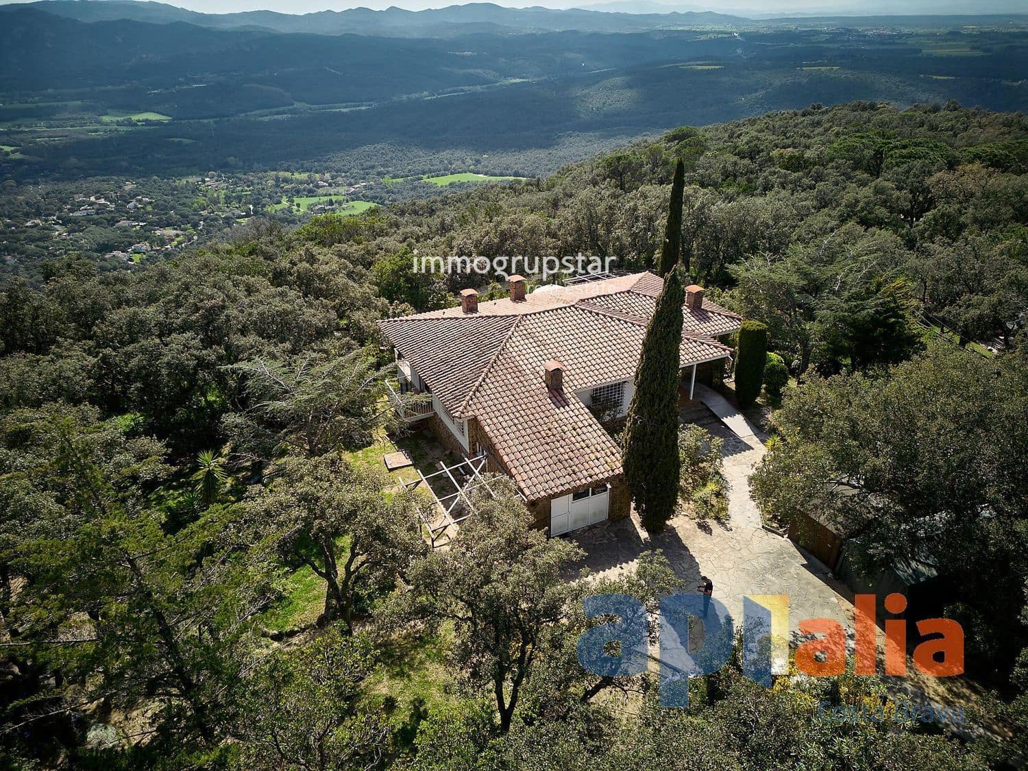 3 soverom Villa til salgs i Santa Cristina d'Aro med svømmebasseng garasje - € 559 000 (Ref: 9051709)