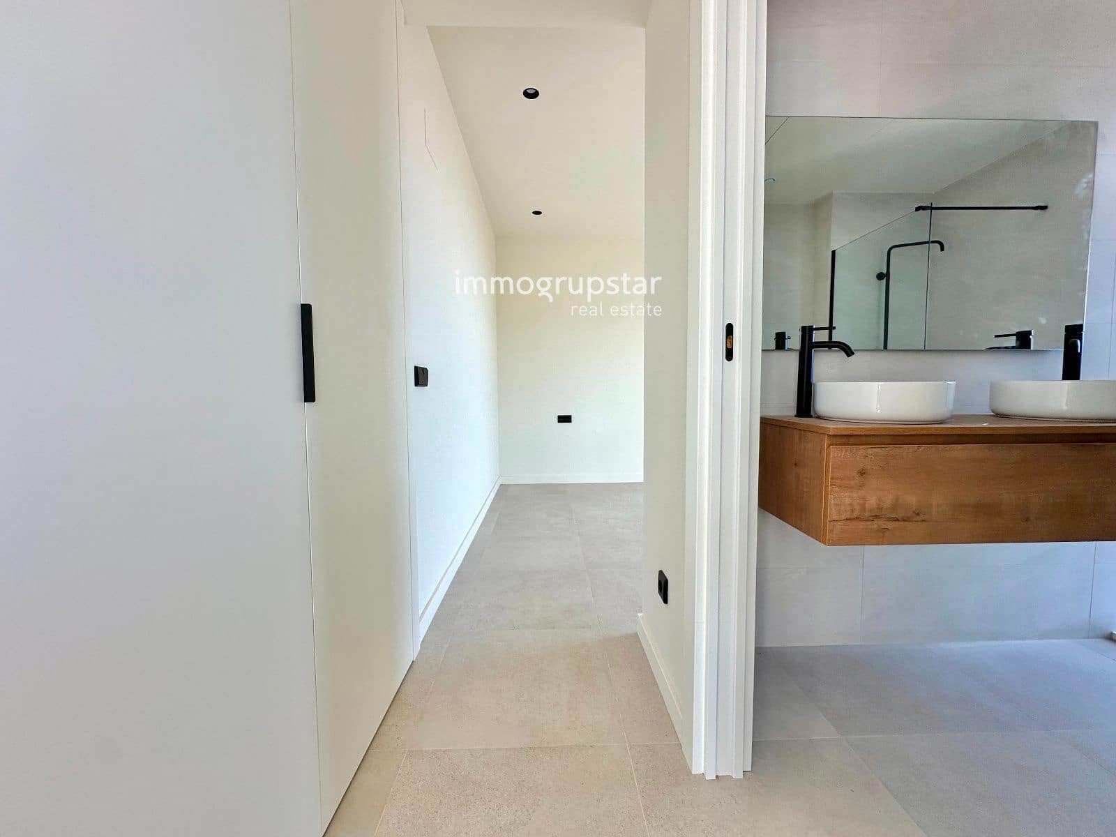 3 sypialnia Mieszkanie na sprzedaż w Platja d'Aro z basenem - 595 000 € (Ref: 9051839)