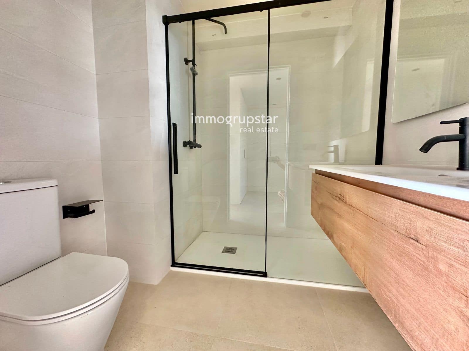 3 sypialnia Mieszkanie na sprzedaż w Platja d'Aro z basenem - 595 000 € (Ref: 9051839)