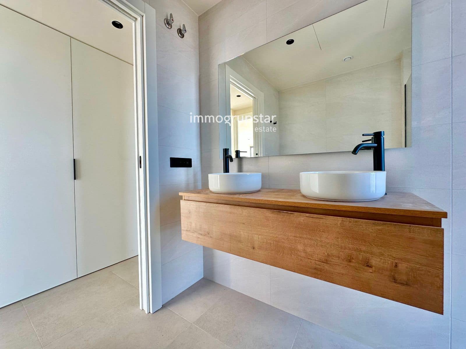 3 sypialnia Mieszkanie na sprzedaż w Platja d'Aro z basenem - 595 000 € (Ref: 9051839)