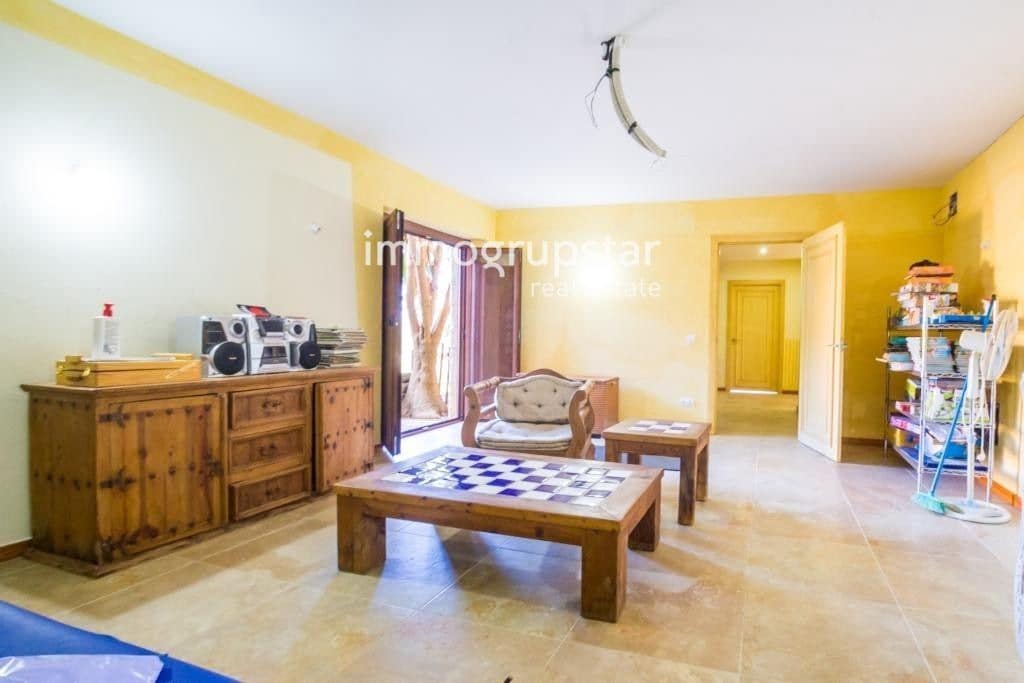 5 slaapkamer Villa te koop in Mont-ras met zwembad garage - € 1.180.000 (Ref: 9051840)